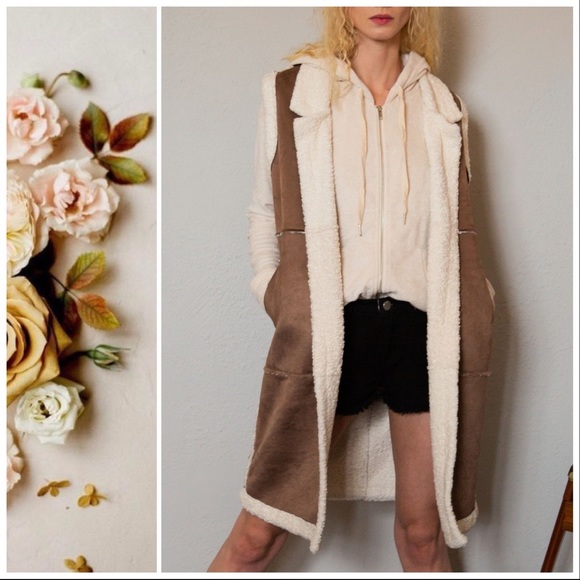 Brown Sugar Suede & Sherpa Long Duster Vest - Picture 7 of 9